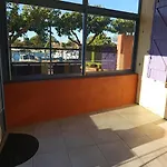 La Des Mouts- Piscine -clim *