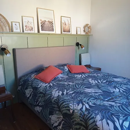 Holiday home La Des Mouts- Piscine -clim *